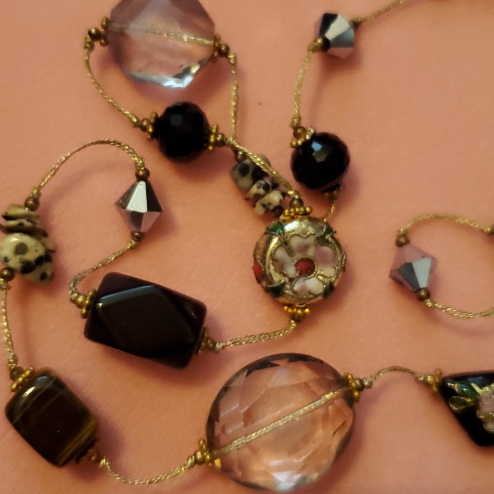 Necklace - Picture 4 of 5